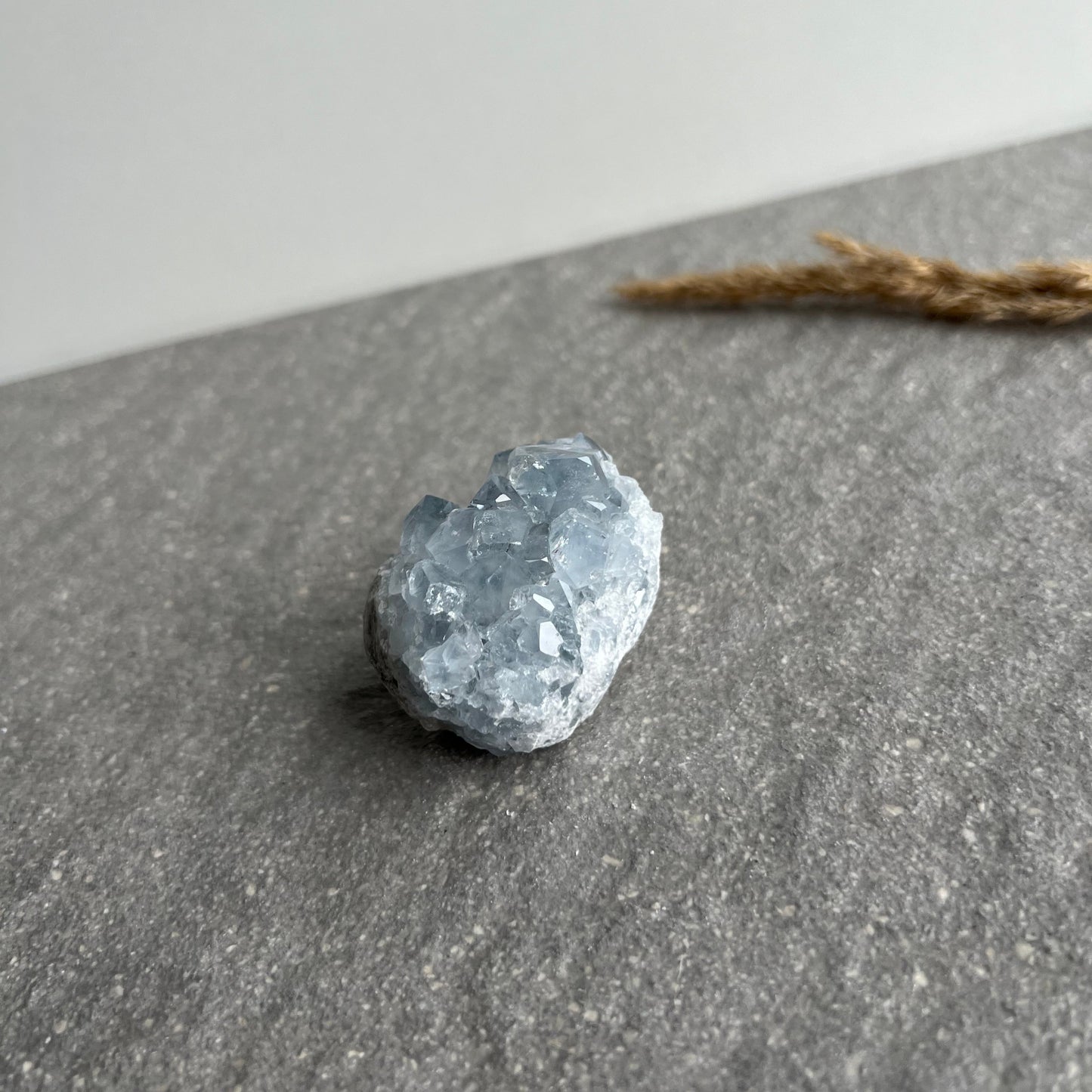 Coelestin Stufe 3 von der Seite