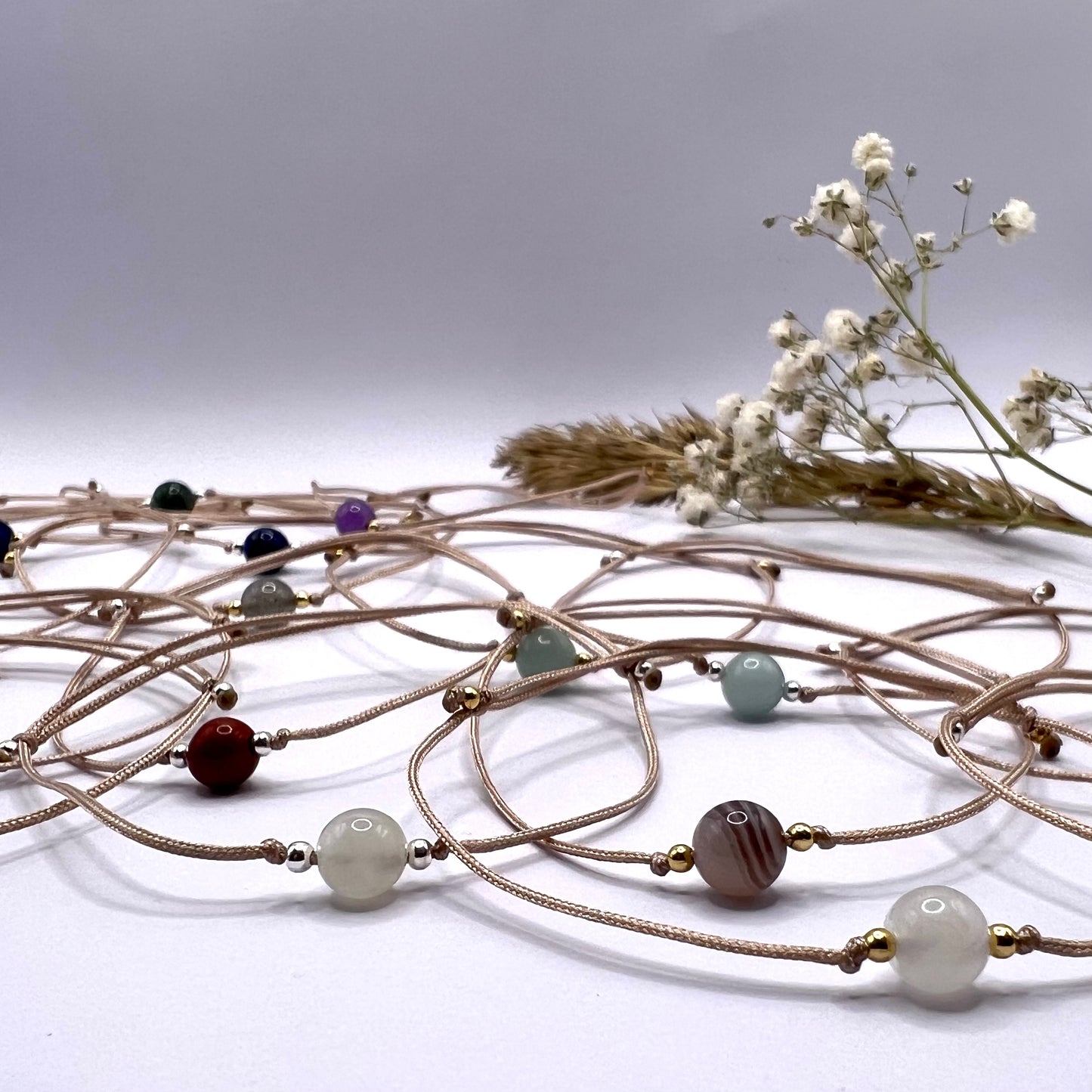 Edelsteinarmbänder Glücksbändchen aus Makramee