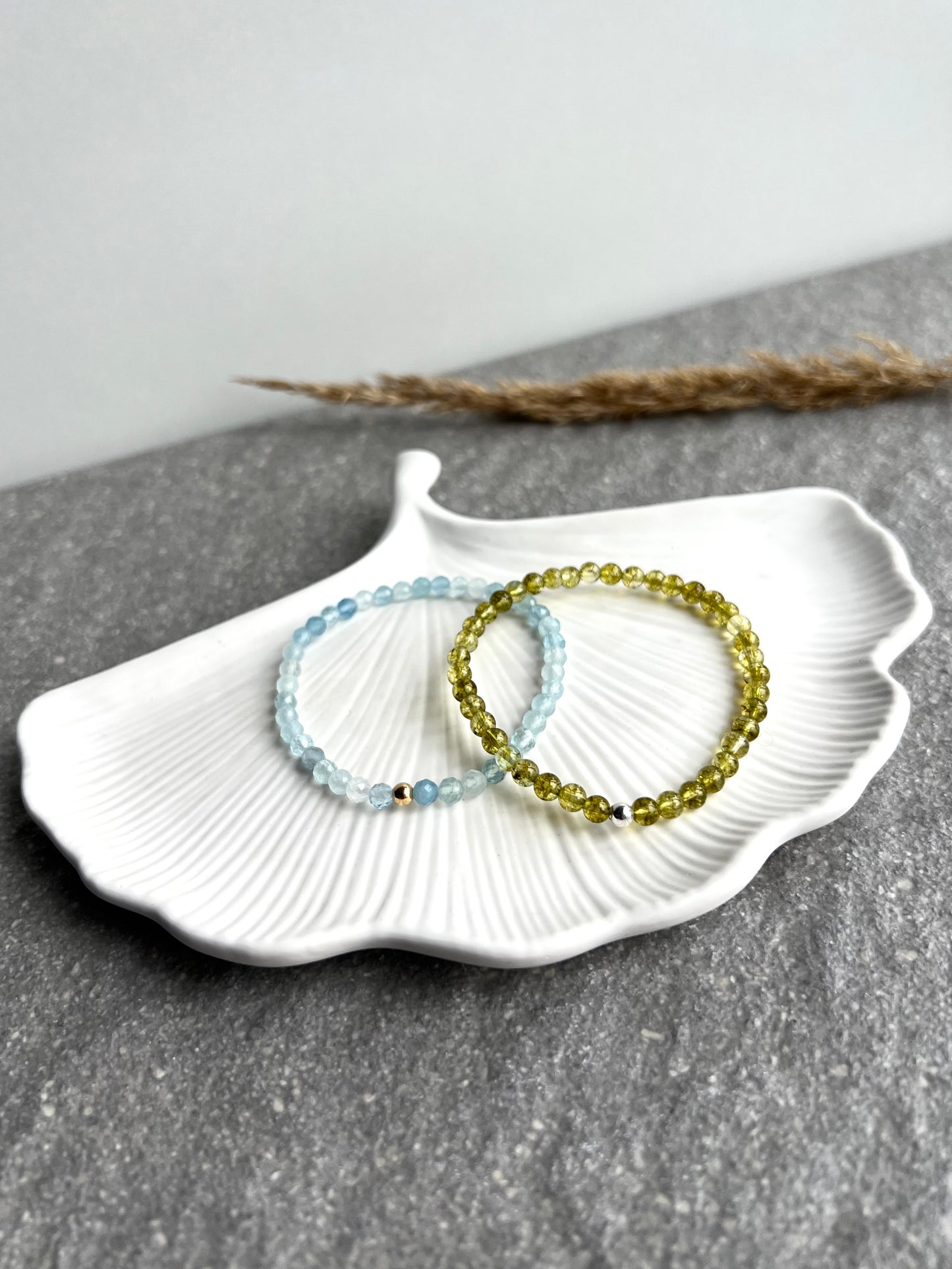 Elastisches Aquamarin oder Peridot Armband