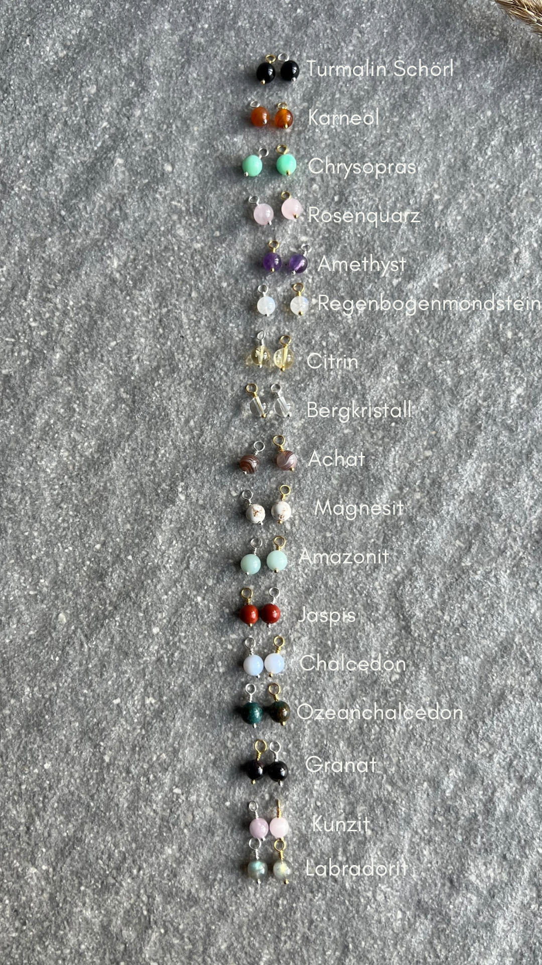 Edelstein Minis - kleine, von Hand gefertigte Anhänger aus Edelsteinperlen auf 925 Silber oder 925 Silber vergoldetem Draht mit Öse für Kette - Aufgereiht mit Edelsteinbezeichnung