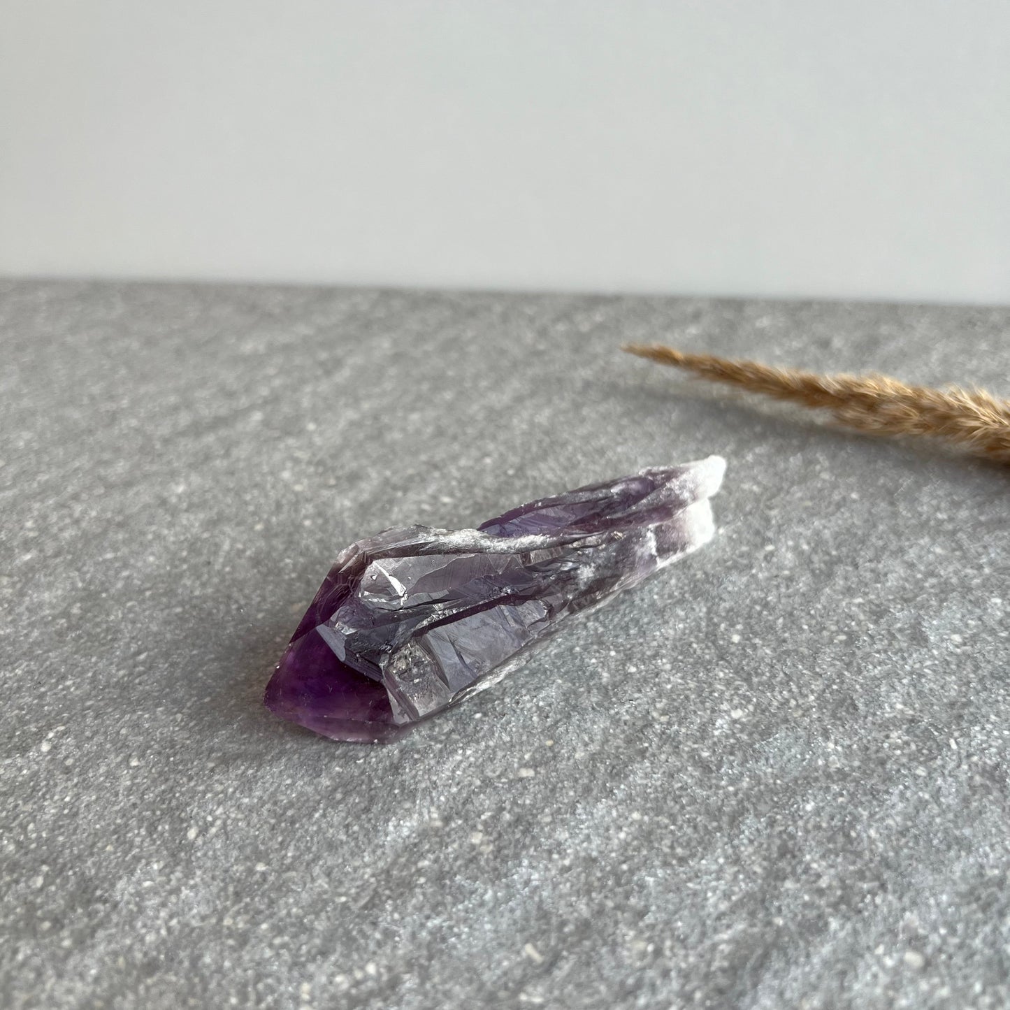 Lilafarbener Amethyst Zepter #1 - natürlich und unbehandelt
