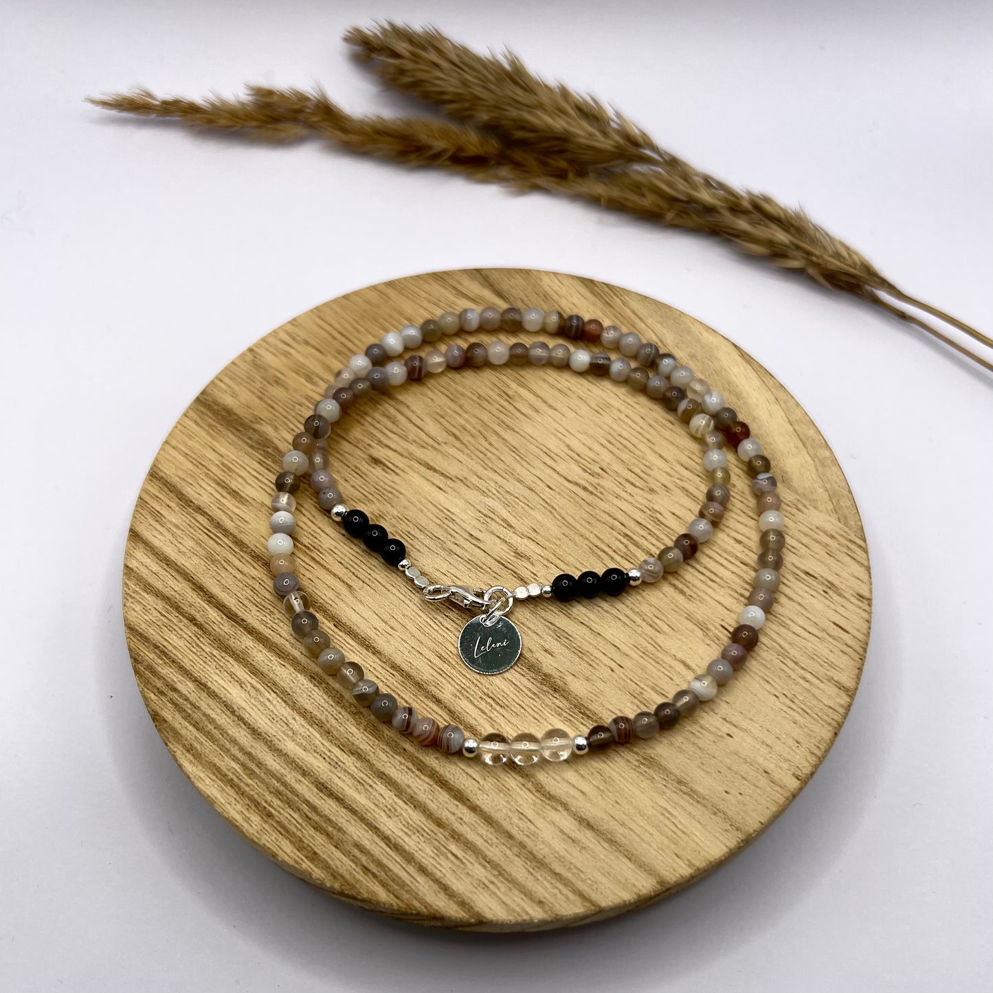 "Basic Trust" Edelstein Halskette aus Achat