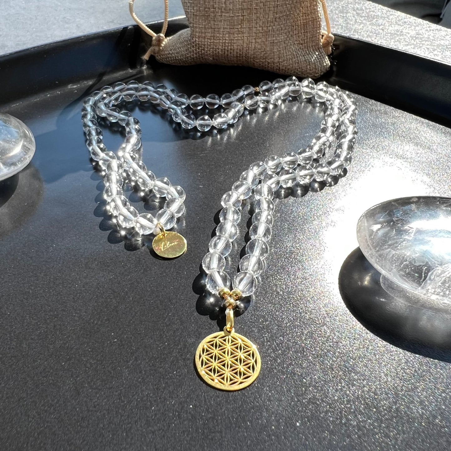 Bergkristall Mala mit Blume der Lebens Charm