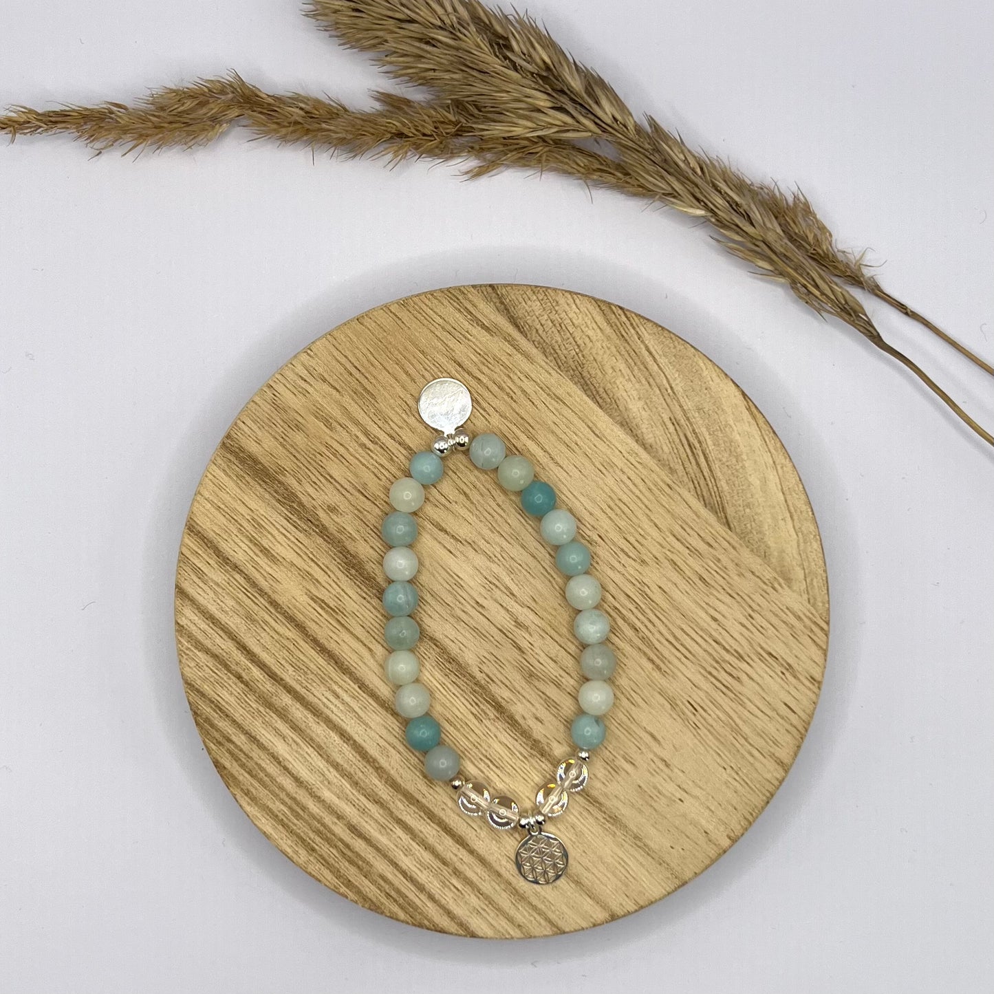 Lightness of being Edelsteinarmband aus Amazonit und Bergkristall mit Blume des Lebens Charm